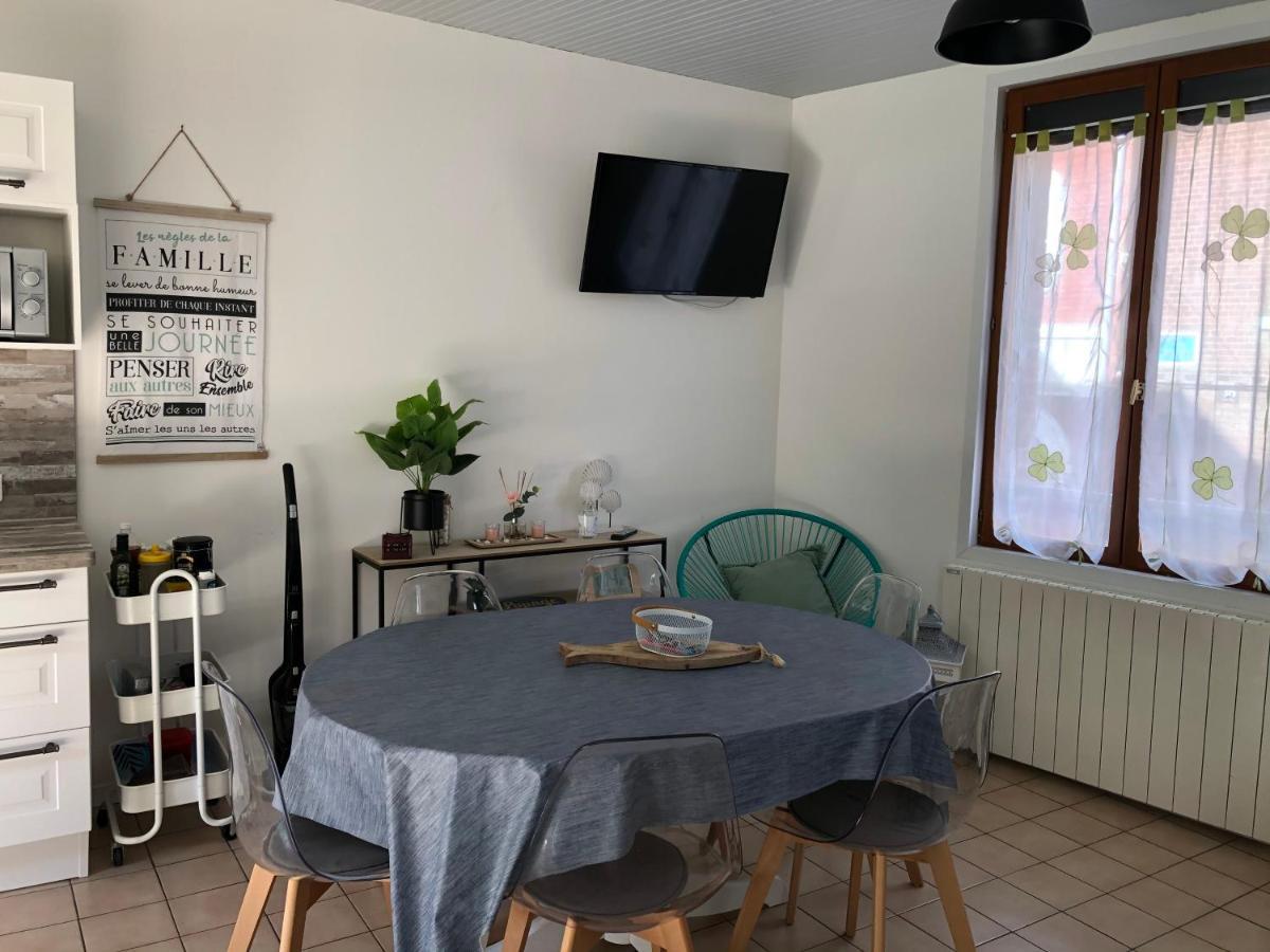 La Parenthèse - maison Tréportaise avec cour fermée Le Tréport Extérieur photo